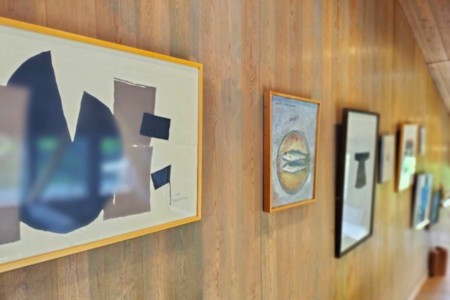 ギャラリーハウスならではの内装