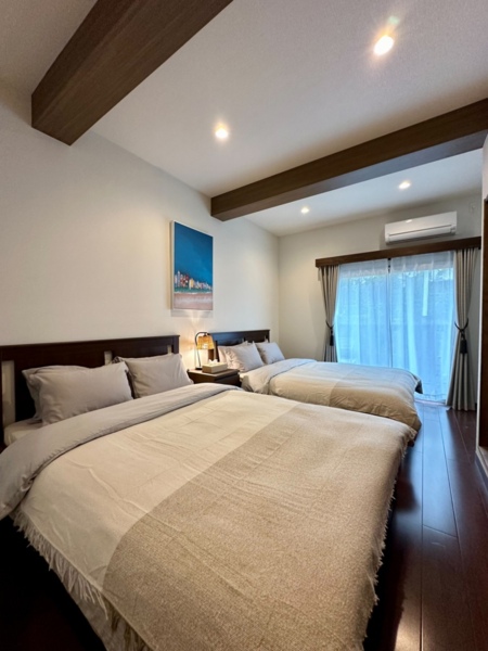 1F洋室B(ダブルベッド2台)